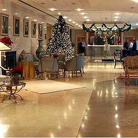 Quality Inn Tripoli Buitenkant foto